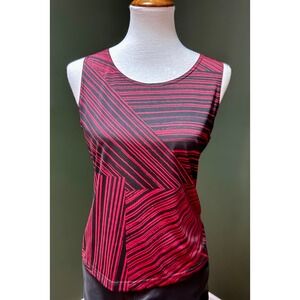 R&K Red and Black‎ Sleeveless Geometric Print Top Women's Size 8